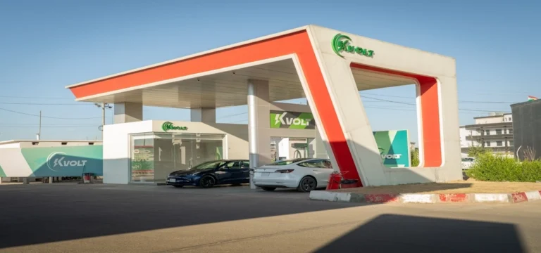 A Complete Guide To EV Fleet Charging